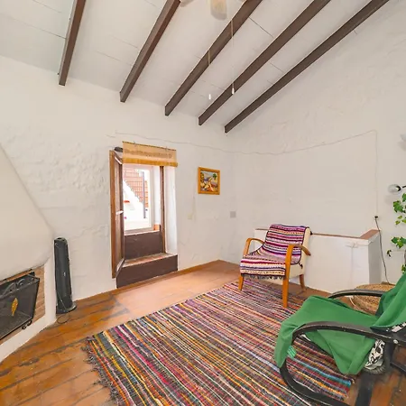 Holiday home Cubo's Nueva House Town Center *