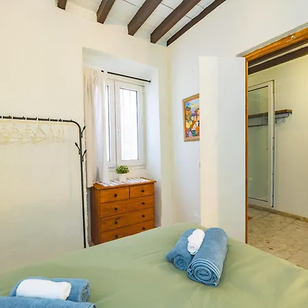 Holiday home Cubo's Nueva House Town Center