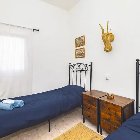 Cubo's Nueva House Town Center Holiday home